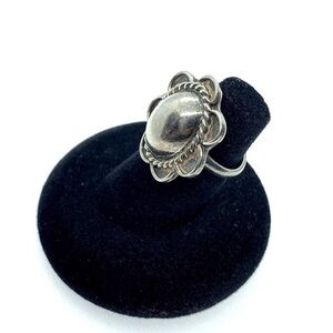 Vintage Taxco Sterling Silver Flower Ring Size 5